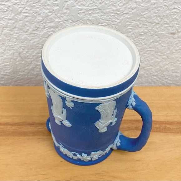 Vintage WEDGWOOD Blue Jasperware Etruscan Scene 4.5” Creamer Milk Jug - Picture 7 of 16